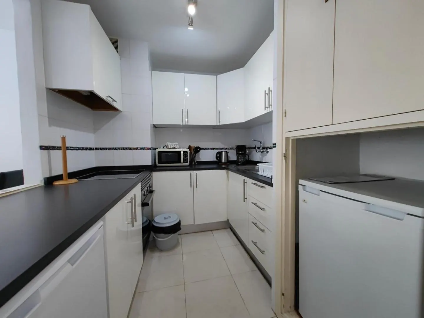 Lena Apartment Estepona
