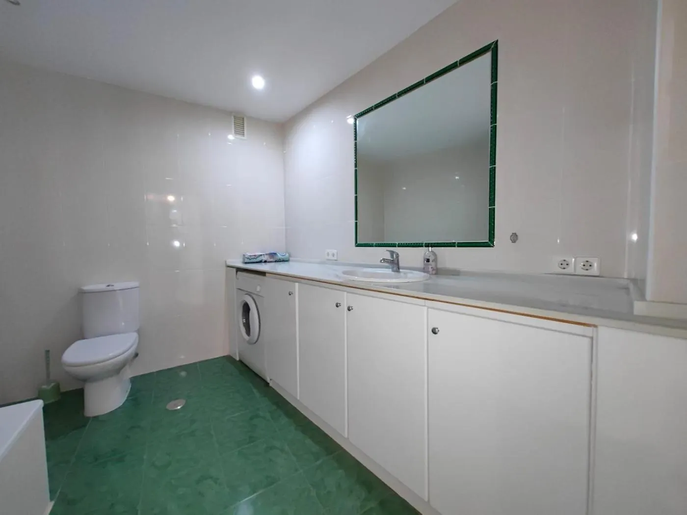 Lena Apartment Estepona